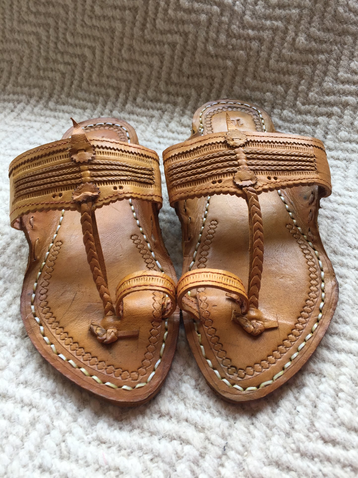 Mens leather kolhapuri